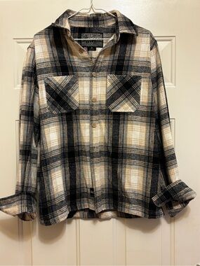 Brooklyn Cloth Black, Navy & Cream Plaid Flannel Heavy Shacket.  Size M